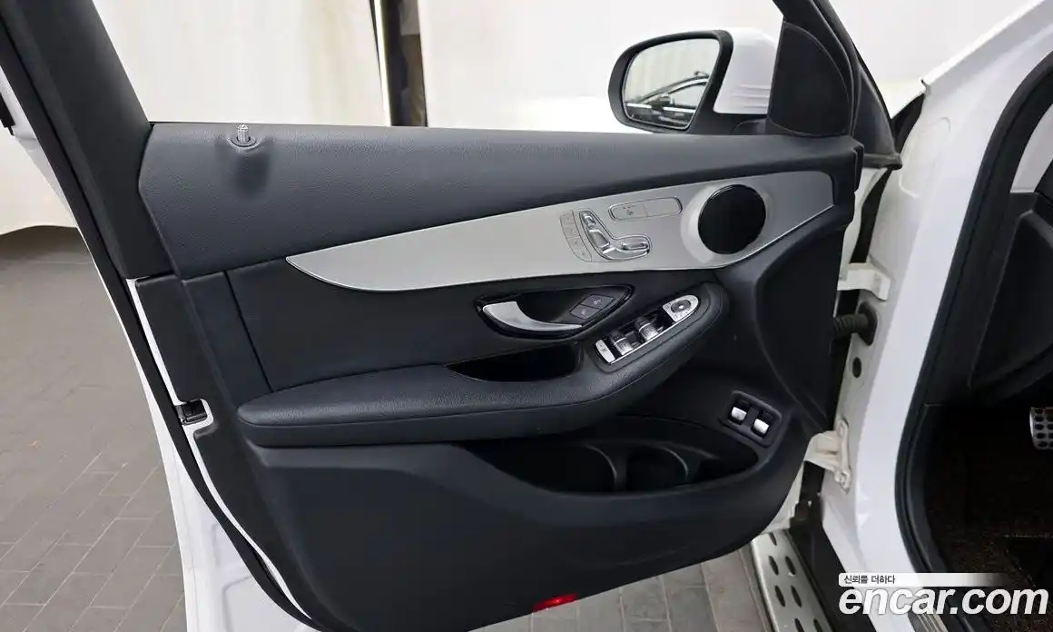 Mercedes-Benz GLC-Class 2018 2.0 гидро в Москве № 2054513, фото 14