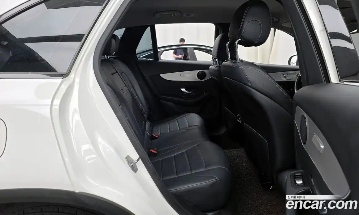 Mercedes-Benz GLC-Class 2018 2.0 гидро в Москве № 2054513, фото 17