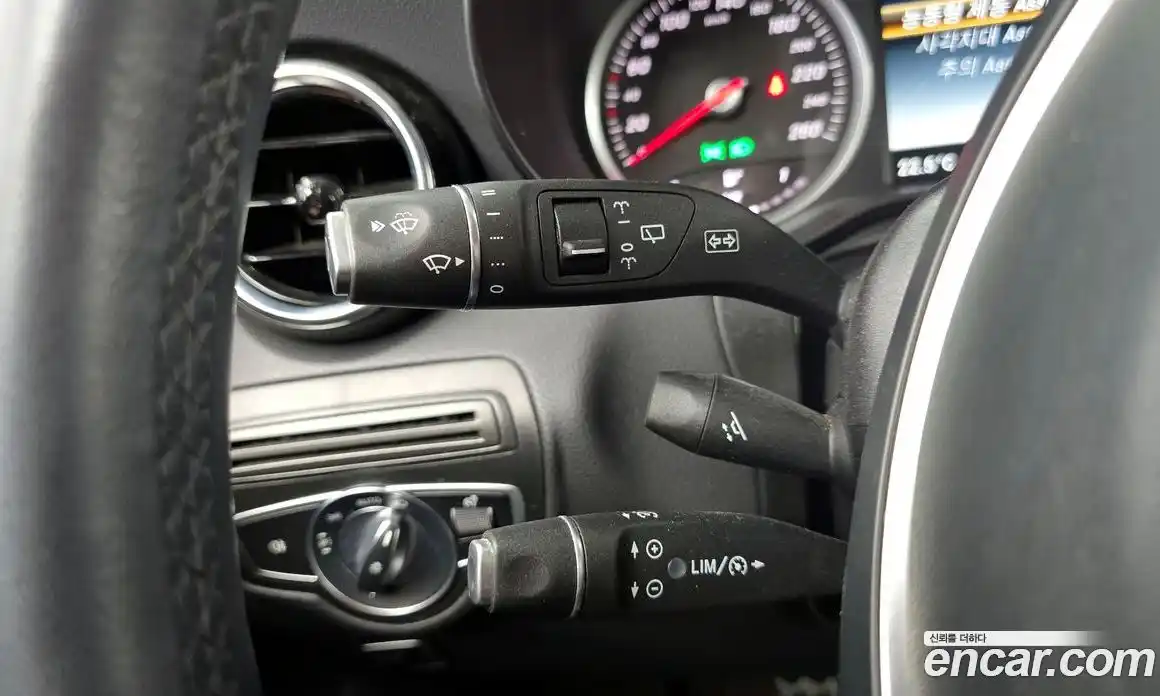 Mercedes-Benz GLC-Class 2018 2.0 гидро в Москве № 2054513, фото 29