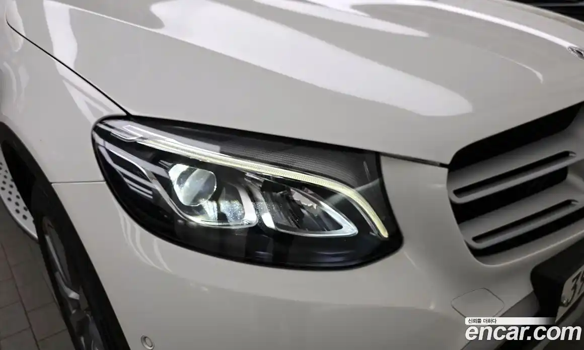 Mercedes-Benz GLC-Class 2018 2.0 гидро в Москве № 2054513, фото 8