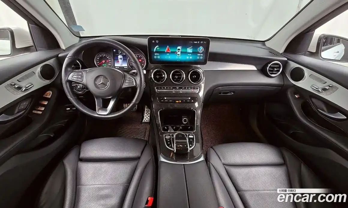 Mercedes-Benz GLC-Class 2018 2.0 гидро в Москве № 2054513, фото 10