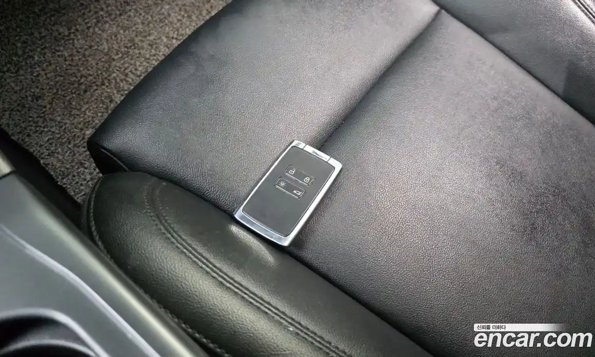Renault SM6 2018 2.0 гидро в Москве № 2055224, фото 28