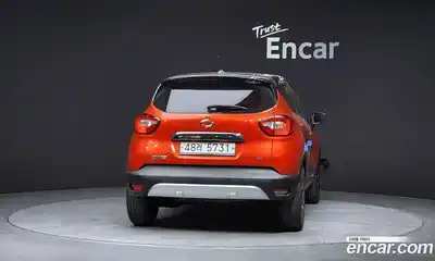 Renault QM3 2015 1.5 гидро в Москве № 2055351, миниатюра 4