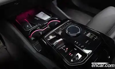 BMW 5-Series 2025 2.0 гидро в Москве № 2056339, миниатюра 11