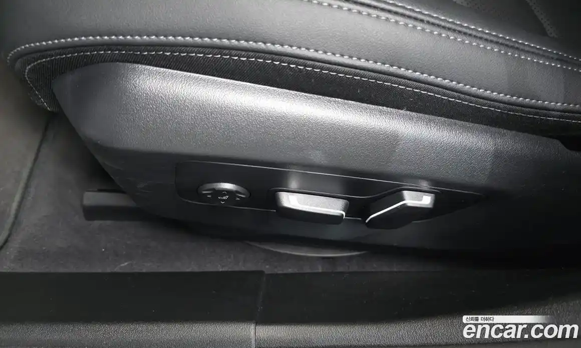 BMW 5-Series 2025 2.0 гидро в Москве № 2056339, фото 27