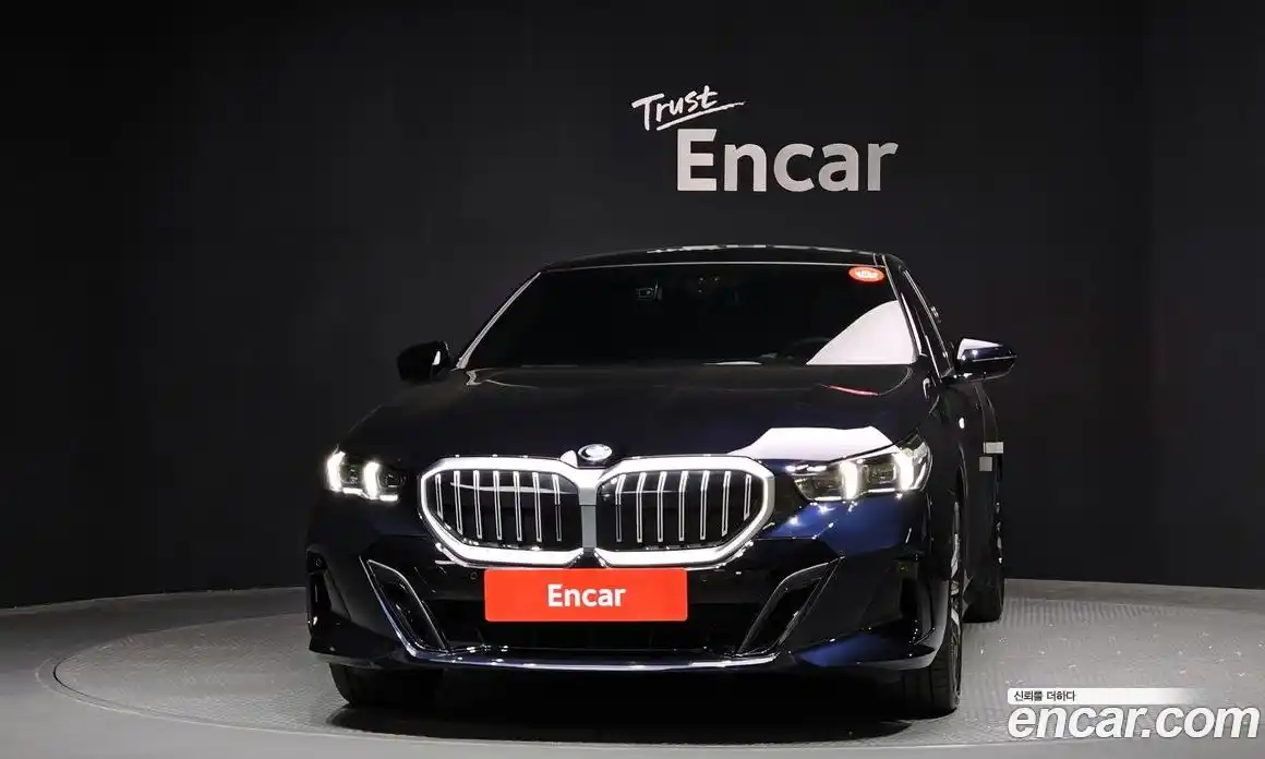 BMW 5-Series 2025 2.0 гидро в Москве № 2056355, фото 3