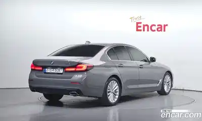 BMW 5-Series 2022 2.0 гидро в Москве № 2056371, миниатюра 2