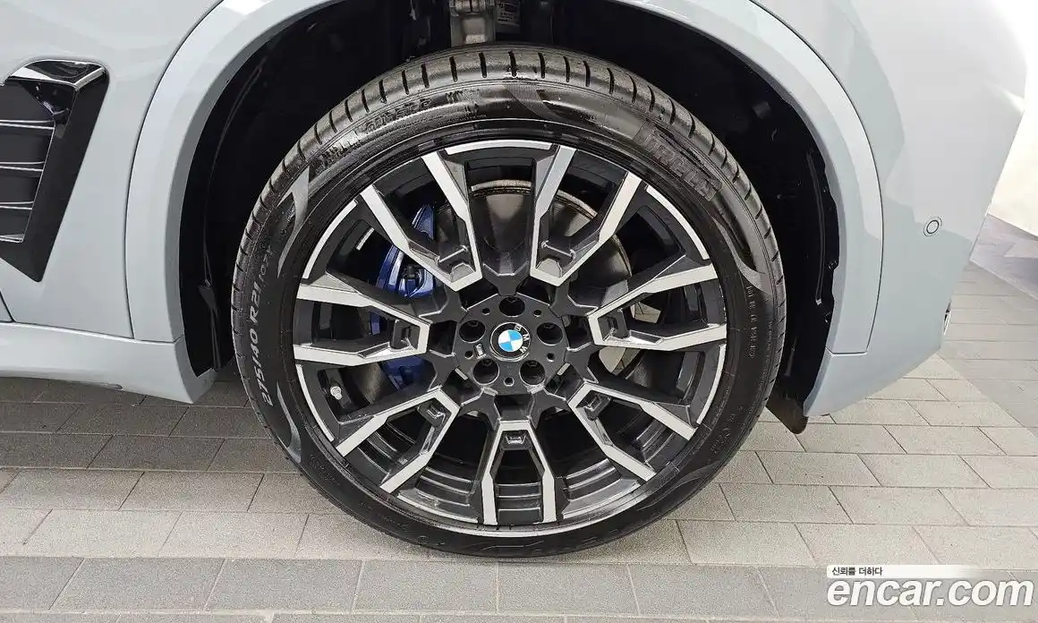 BMW X5 2023 3.0 гидро в Москве № 2056509, фото 7