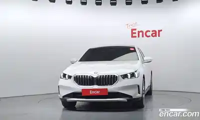 BMW 5-Series 2023 2.0 гидро в Москве № 2056544, миниатюра 3