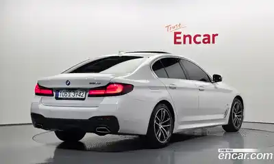 BMW 5-Series 2023 2.0 гидро в Москве № 2056663, миниатюра 2
