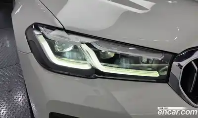 BMW 5-Series 2023 2.0 гидро в Москве № 2056663, миниатюра 8