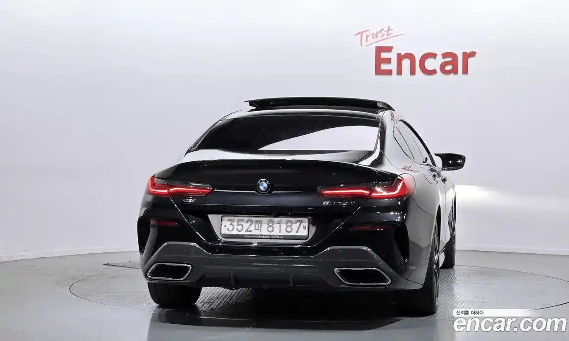 BMW 8-Series 2024 4.4 гидро в Москве № 2056865, фото 4