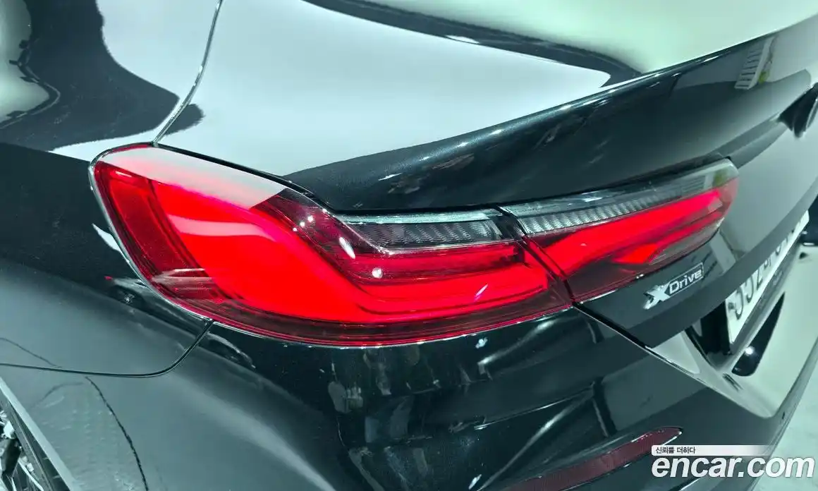 BMW 8-Series 2024 4.4 гидро в Москве № 2056865, фото 9