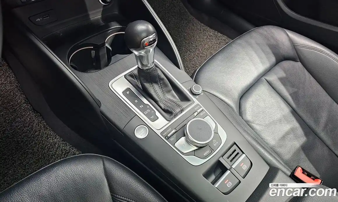 Audi A3 2018 2.0 гидро в Москве № 2057339, фото 12
