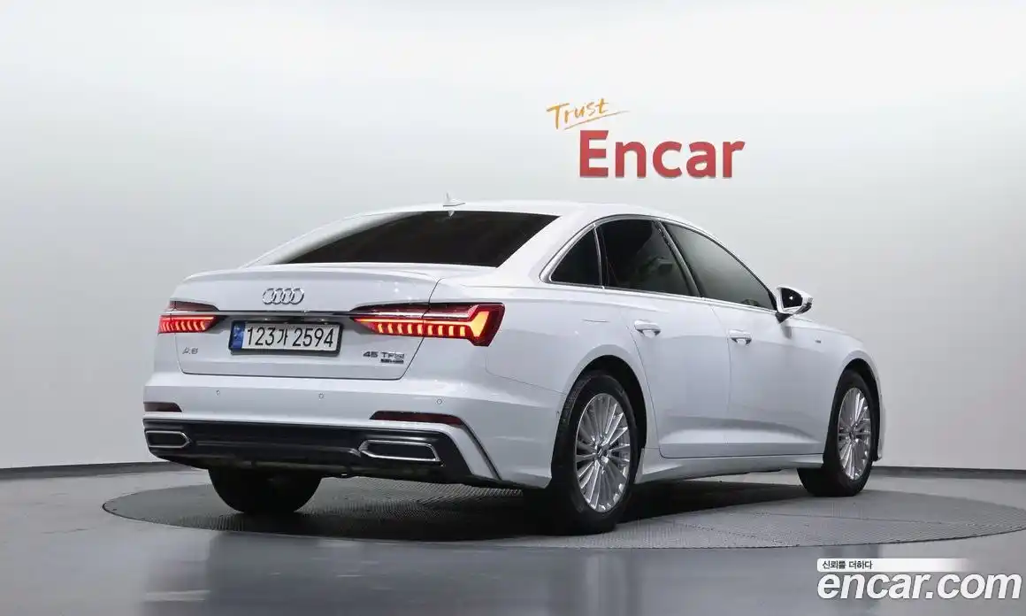 Audi A6 2019 2.0 гидро в Москве № 2057461, фото 1