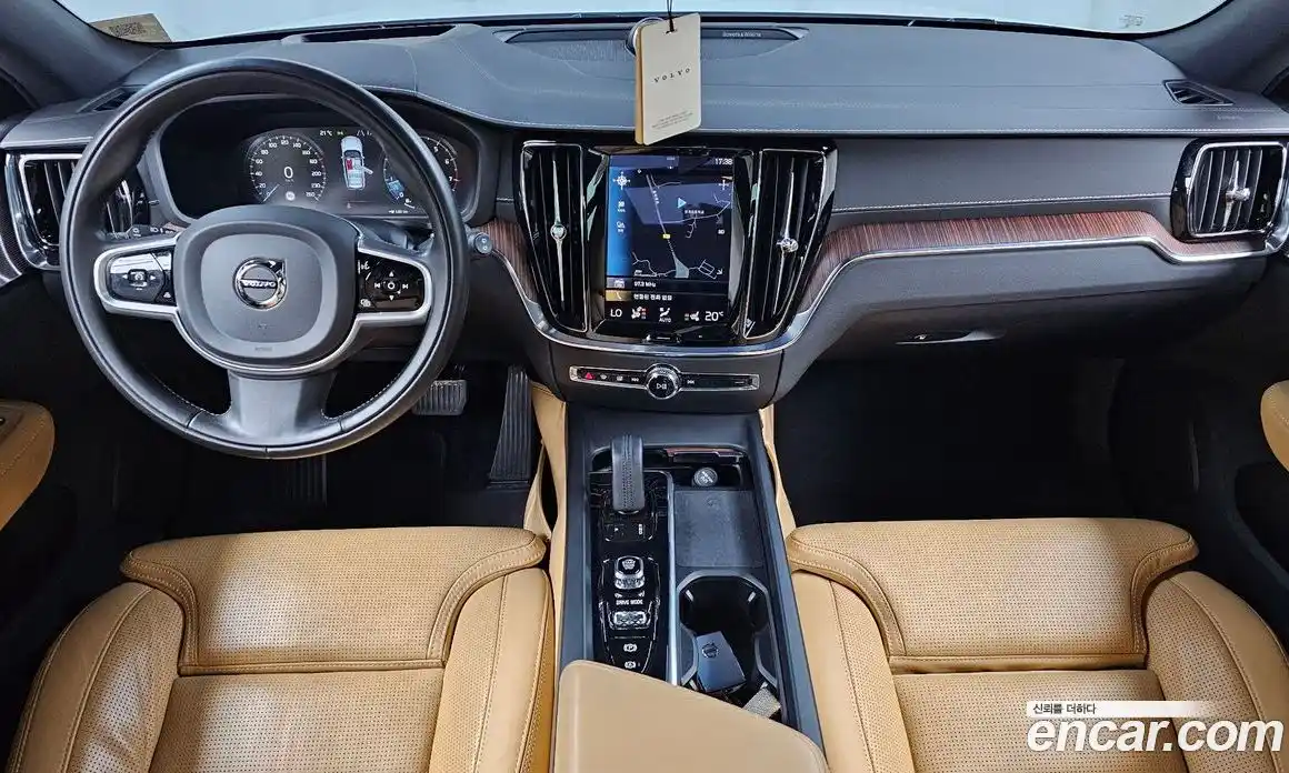 Volvo V60 2021 2.0 гидро в Москве № 2057880, фото 7