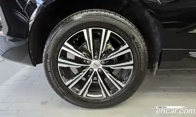 Volvo XC60 2022 2.0 гидро в Москве № 2057940, миниатюра 5