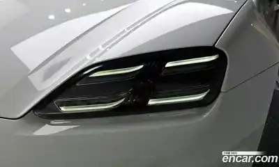 Porsche Macan 2025 0.2 гидро в Москве № 2058240, миниатюра 8