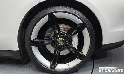 Porsche Taycan 2022 0.1 гидро в Москве № 2058302, миниатюра 7