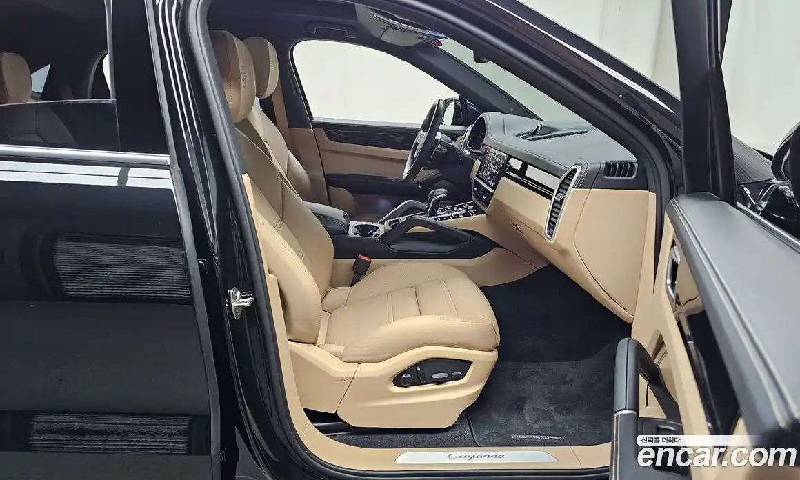 Porsche Cayenne 2023 3.0 гидро в Москве № 2058323, фото 17