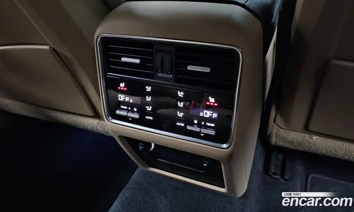 Porsche Cayenne 2023 3.0 гидро в Москве № 2058323, фото 24