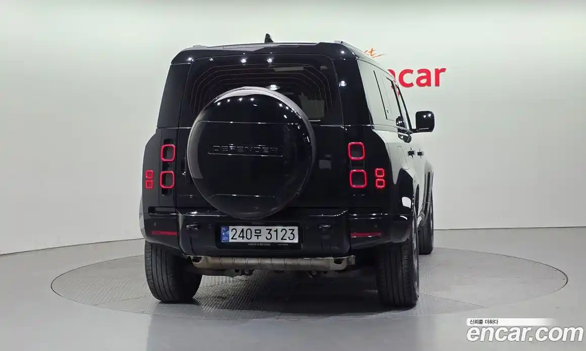 Land Rover Defender 2024 2.0 гидро в Москве № 2058785, фото 4
