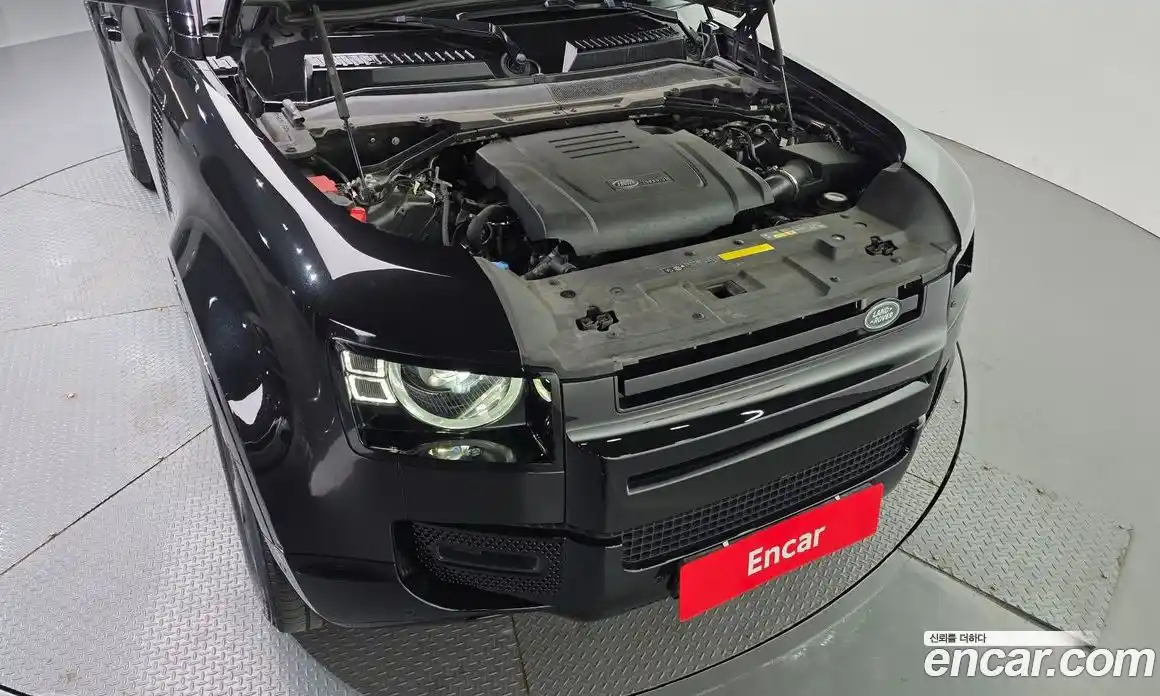 Land Rover Defender 2024 2.0 гидро в Москве № 2058785, фото 6