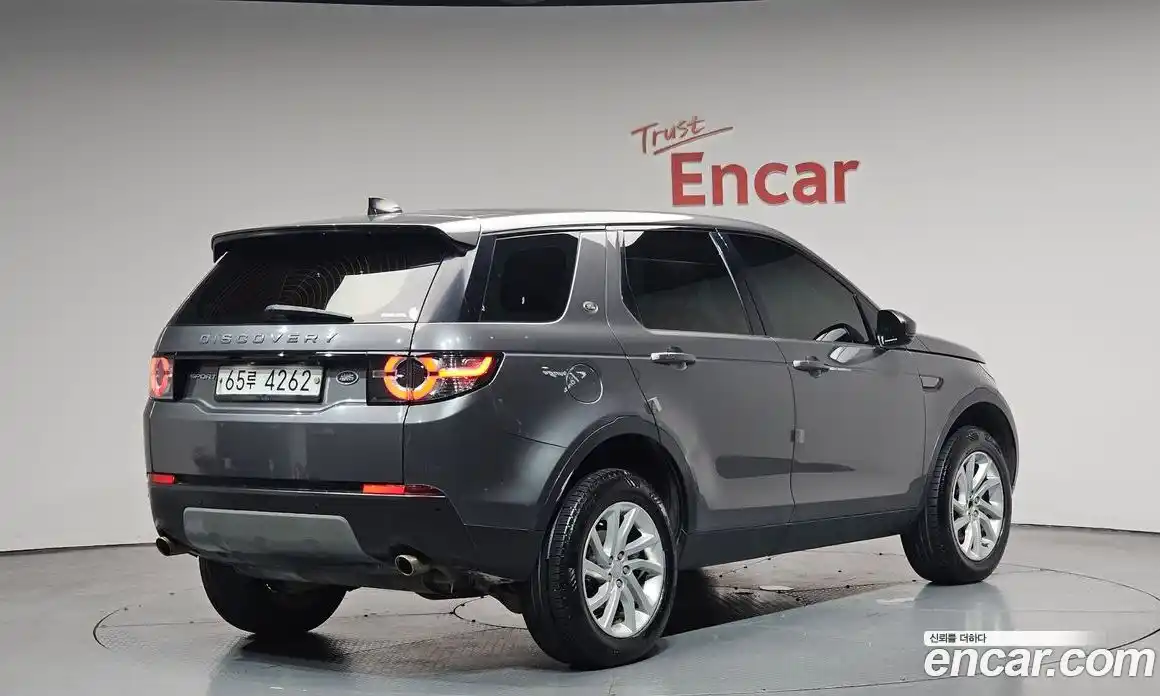 Land Rover Discovery Sport 2019 2.0 гидро в Москве № 2059013, фото 1