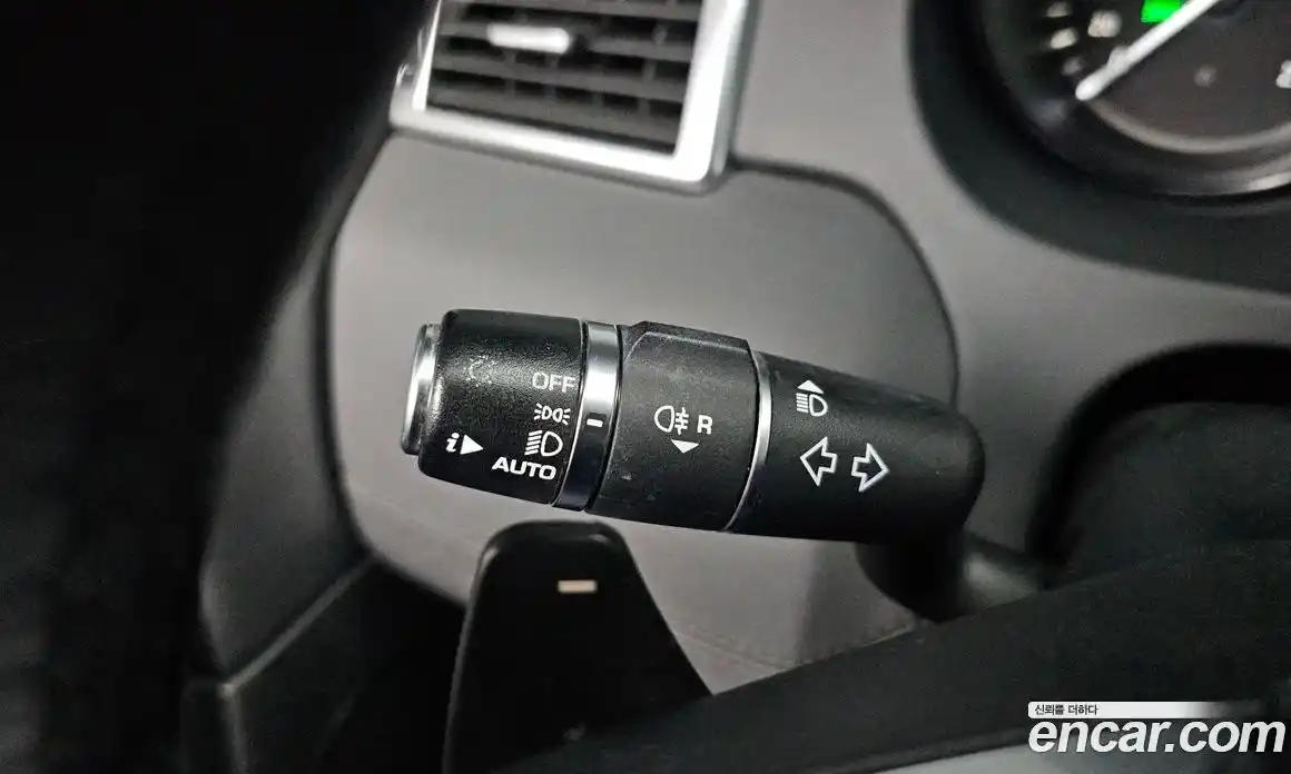 Land Rover Discovery Sport 2019 2.0 гидро в Москве № 2059013, фото 32