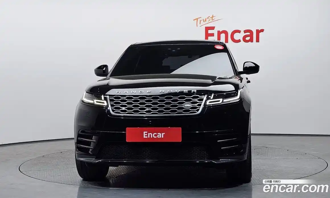 Land Rover Range-Rover Velar 2017 2.0 гидро в Москве № 2059034, фото 3
