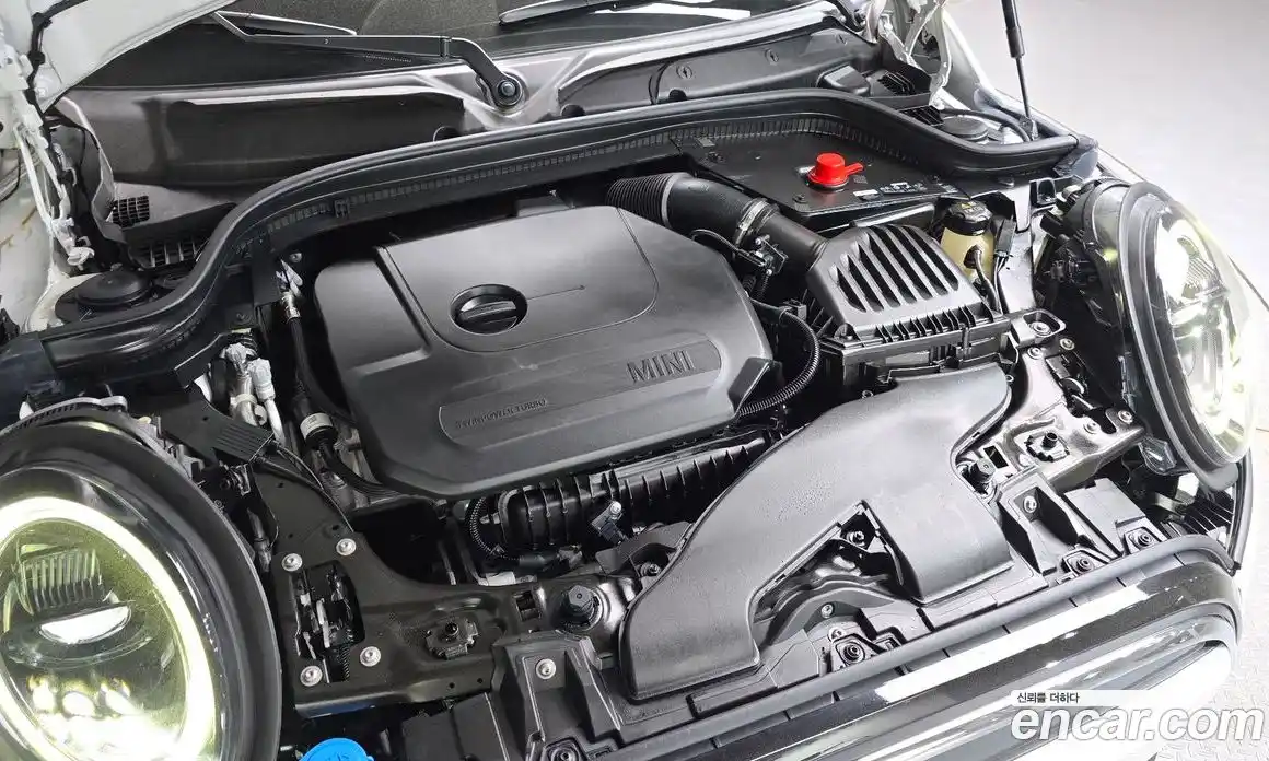 Mini Cooper 2023 1.5 гидро в Москве № 2059229, фото 30