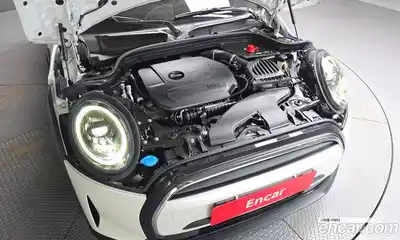 Mini Cooper 2023 1.5 гидро в Москве № 2059229, миниатюра 6