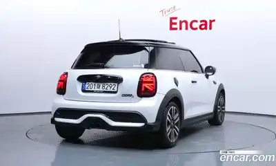 Mini Cooper 2023 2.0 гидро в Москве № 2059249, миниатюра 4