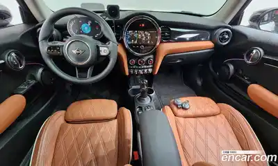 Mini Cooper 2023 2.0 гидро в Москве № 2059249, миниатюра 10