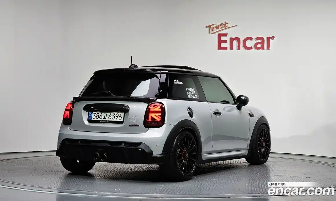 Mini Cooper 2021 2.0 гидро в Москве № 2059360, фото 2