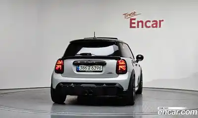 Mini Cooper 2021 2.0 гидро в Москве № 2059360, миниатюра 4