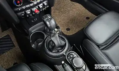 Mini Cooper Convertible 2016 2.0 гидро в Москве № 2059607, миниатюра 9
