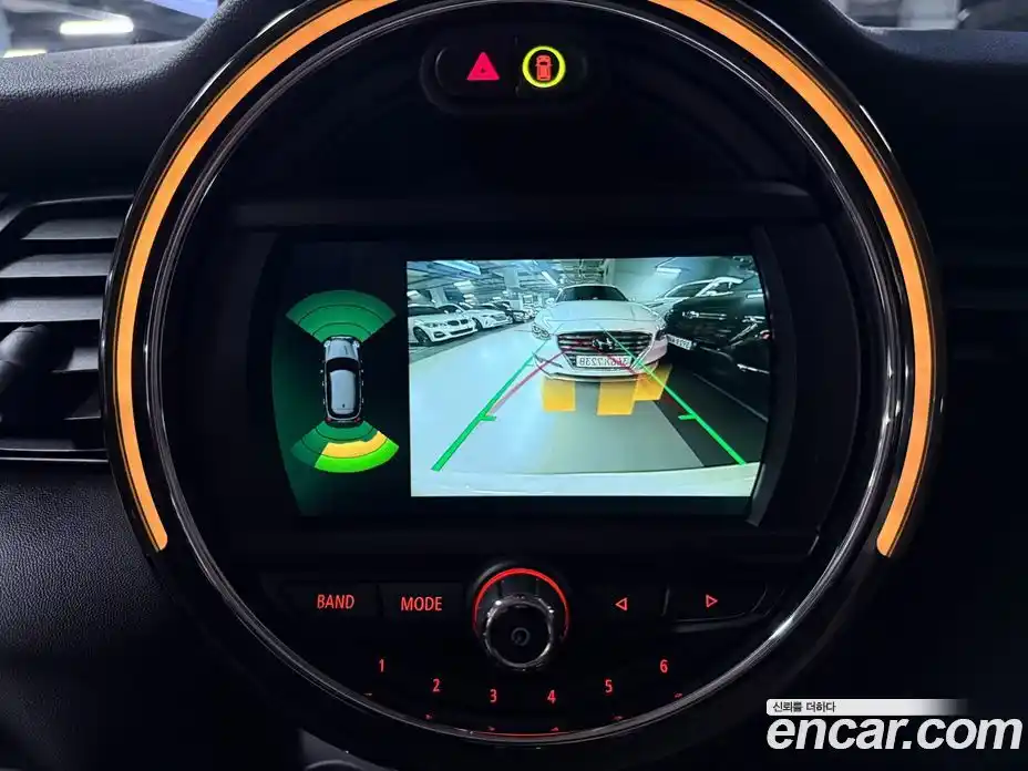 Mini Cooper 2018 1.5 гидро в Москве № 2059722, фото 13