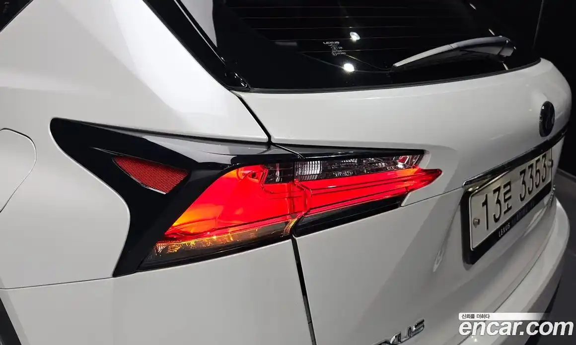 Lexus NX 2016 2.5 гидро в Москве № 2060059, фото 8