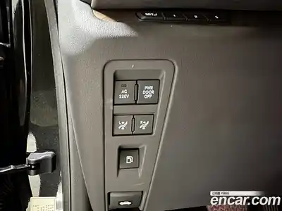 Lexus LM 2025 2.4 гидро в Москве № 2060166, миниатюра 11