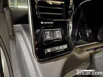 Lexus LM 2025 2.4 гидро в Москве № 2060166, миниатюра 12