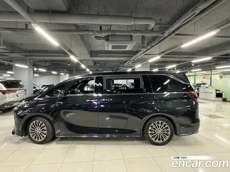 Lexus LM 2025 2.4 гидро в Москве № 2060166, фото 3
