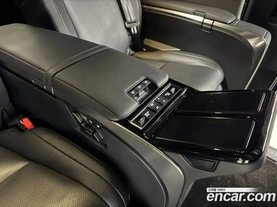 Lexus LM 2025 2.4 гидро в Москве № 2060166, фото 7