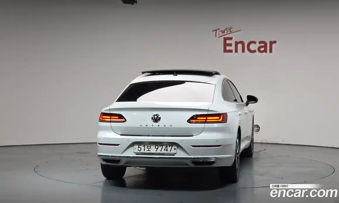 Volkswagen Arteon 2018 2.0 гидро в Москве № 2060420, фото 3