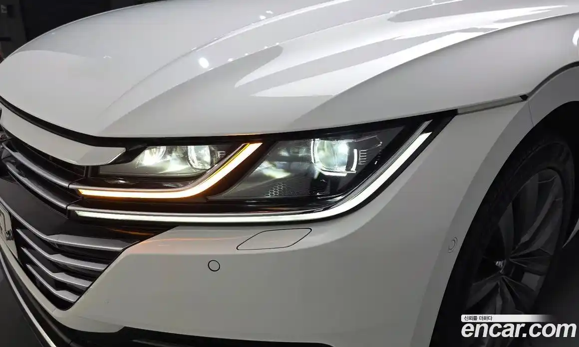 Volkswagen Arteon 2018 2.0 гидро в Москве № 2060420, фото 7