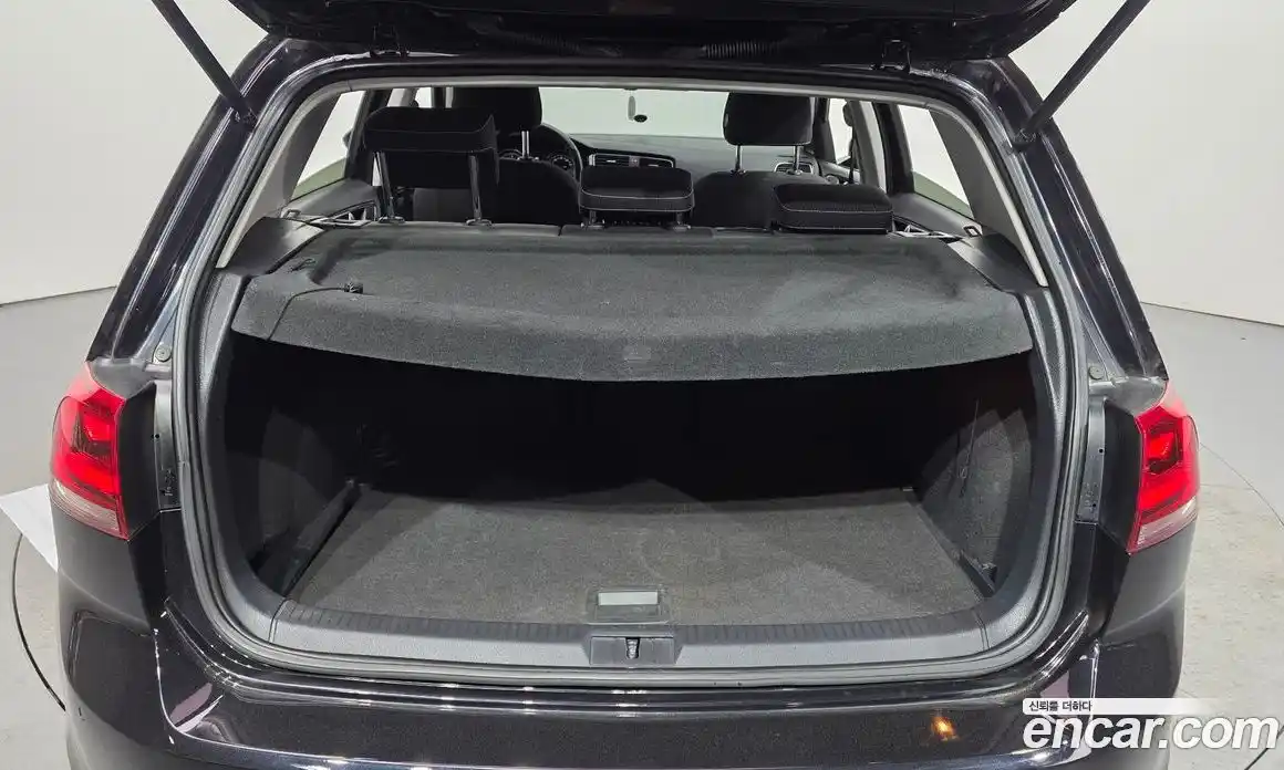 Volkswagen Golf 2015 1.6 гидро в Москве № 2060707, фото 20