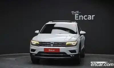 Volkswagen Tiguan 2018 2.0 гидро в Москве № 2060726, миниатюра 3