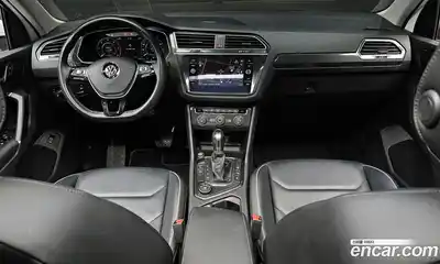 Volkswagen Tiguan 2018 2.0 гидро в Москве № 2060726, миниатюра 10