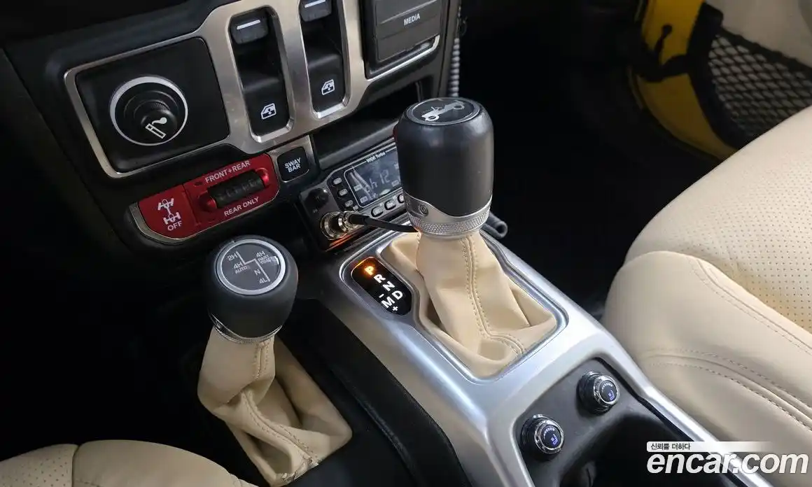 Jeep Wrangler 2020 2.0 гидро в Москве № 2061305, фото 12