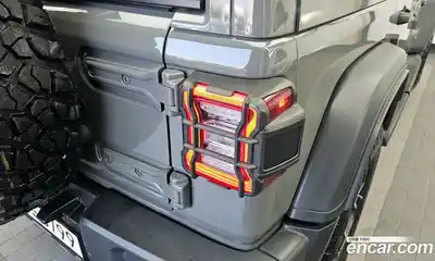 Jeep Wrangler 2020 2.0 гидро в Москве № 2061445, миниатюра 9